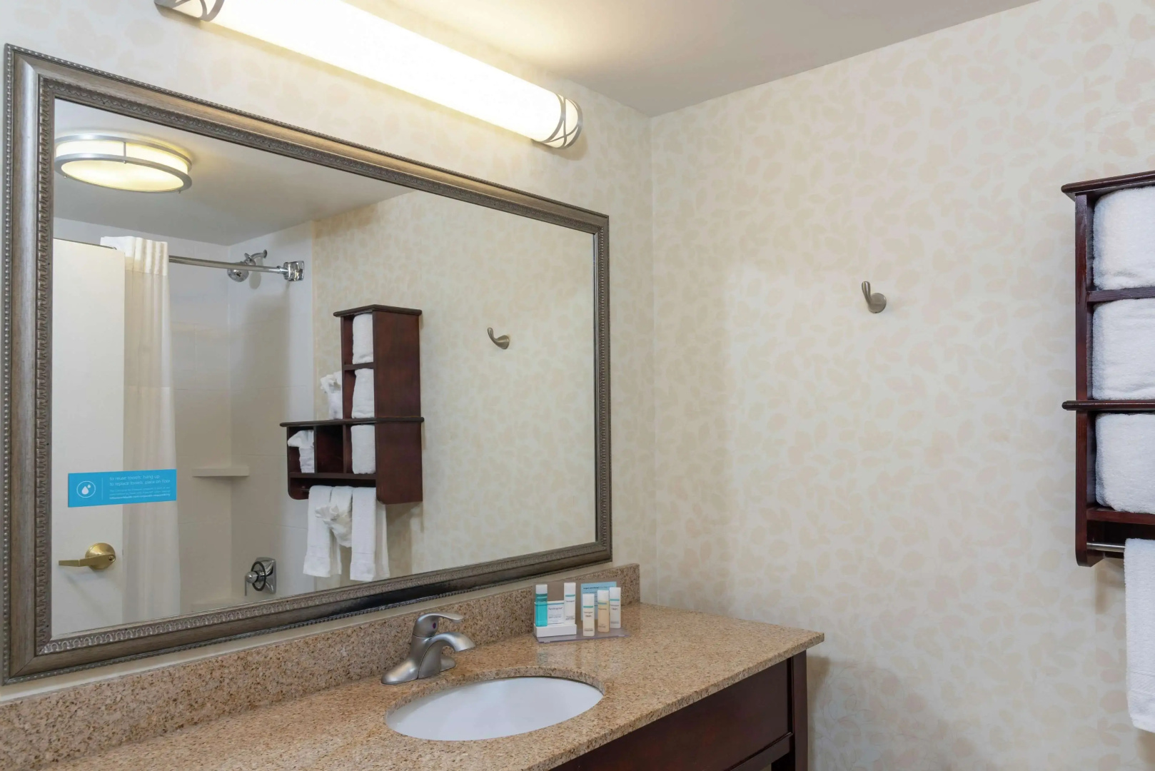 Photo - Hampton Inn Indianapolis Downtown Across from Circle Centre
