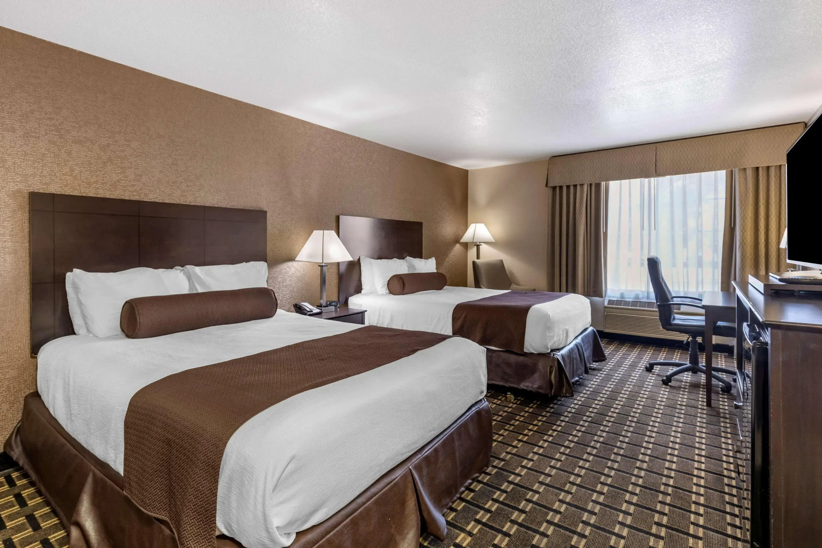 Photo - Best Western Plus Las Vegas West