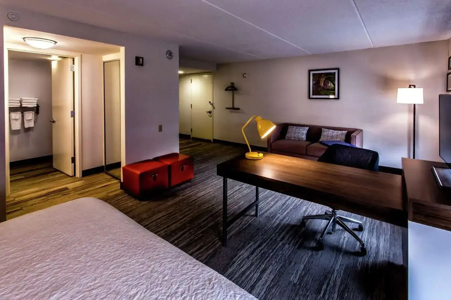 Photo - Hampton Inn & Suites Staten Island