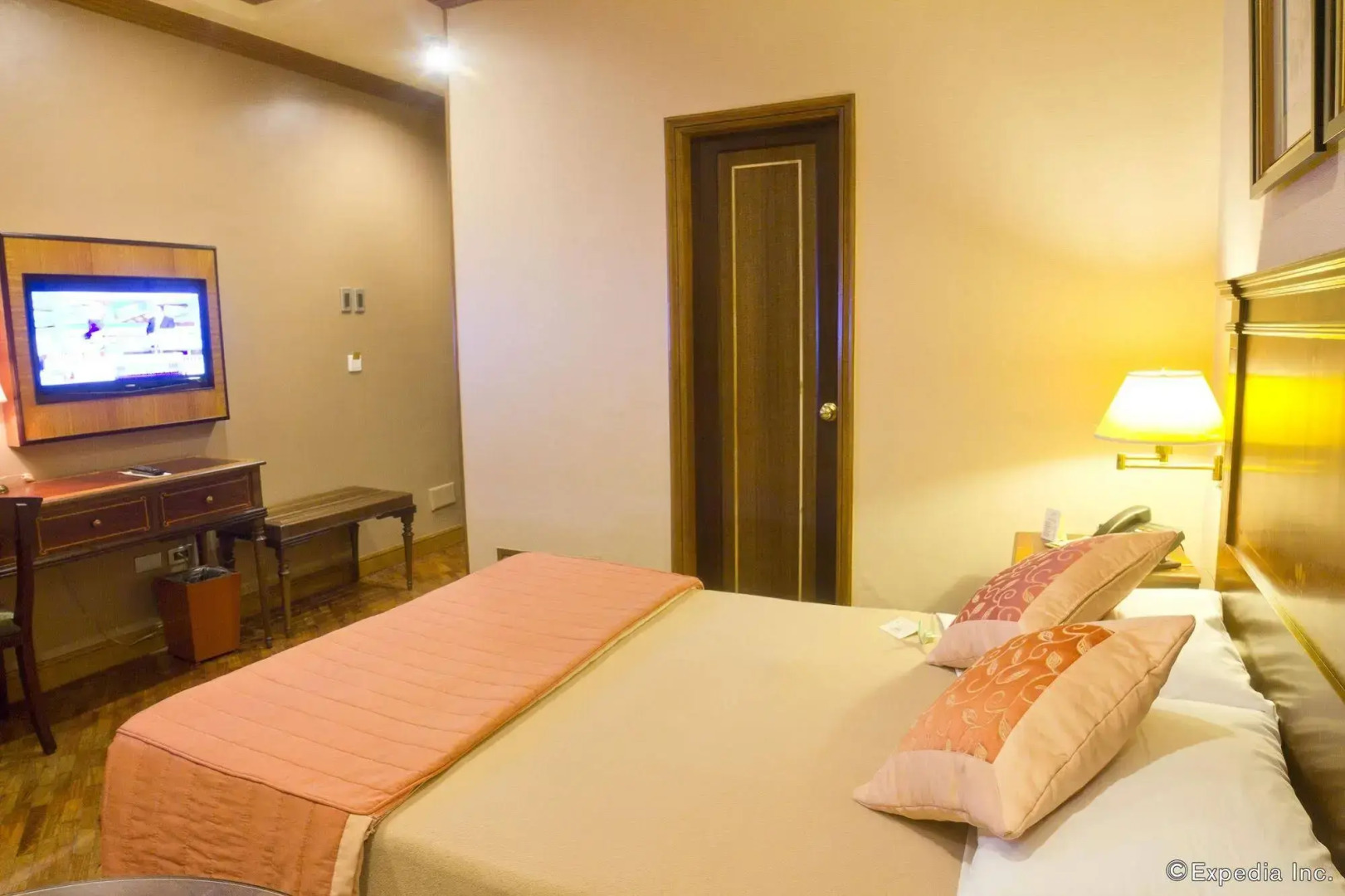 Foto - Herald Suites