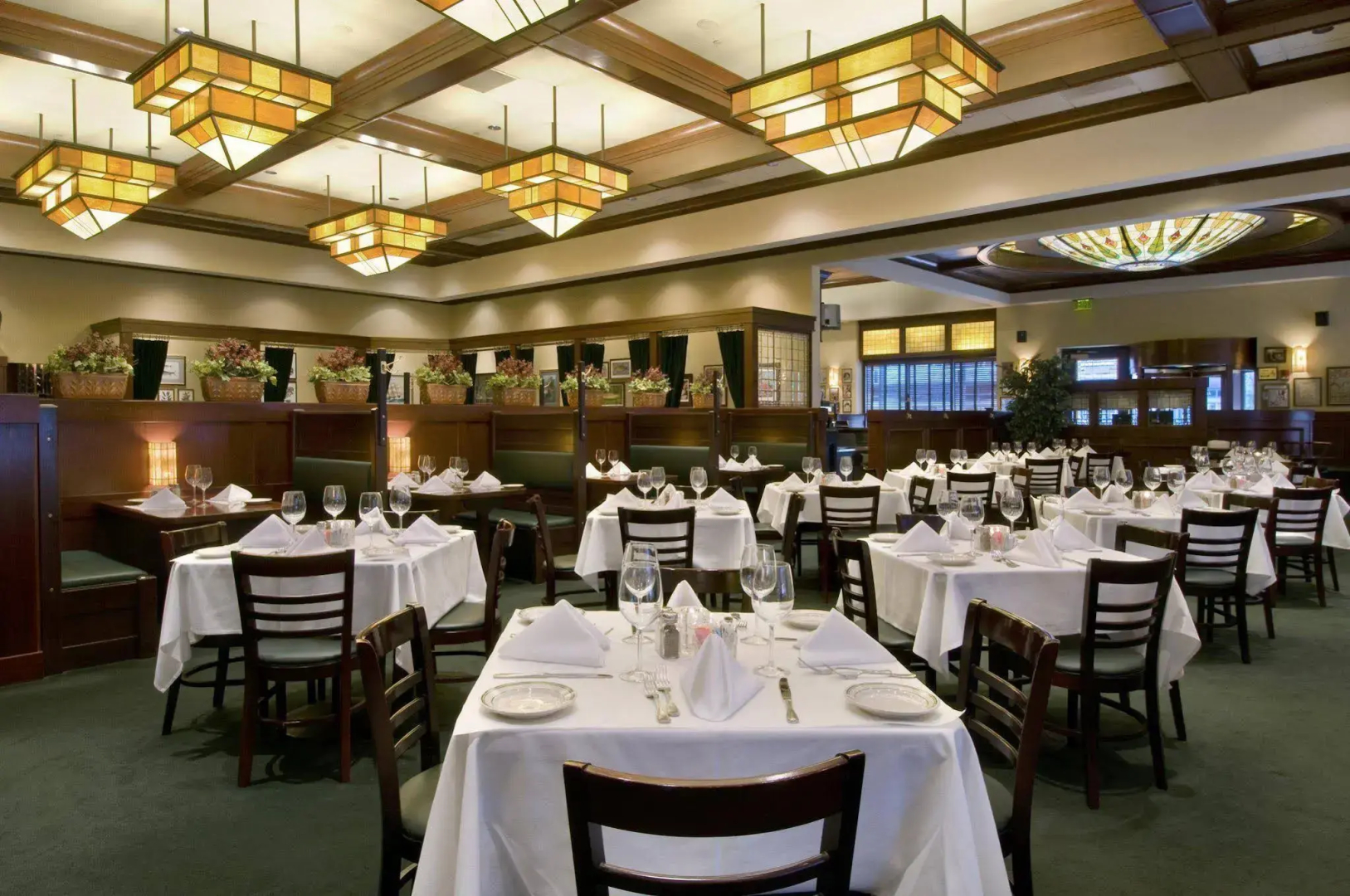 Photo - Hilton Indianapolis Hotel & Suites