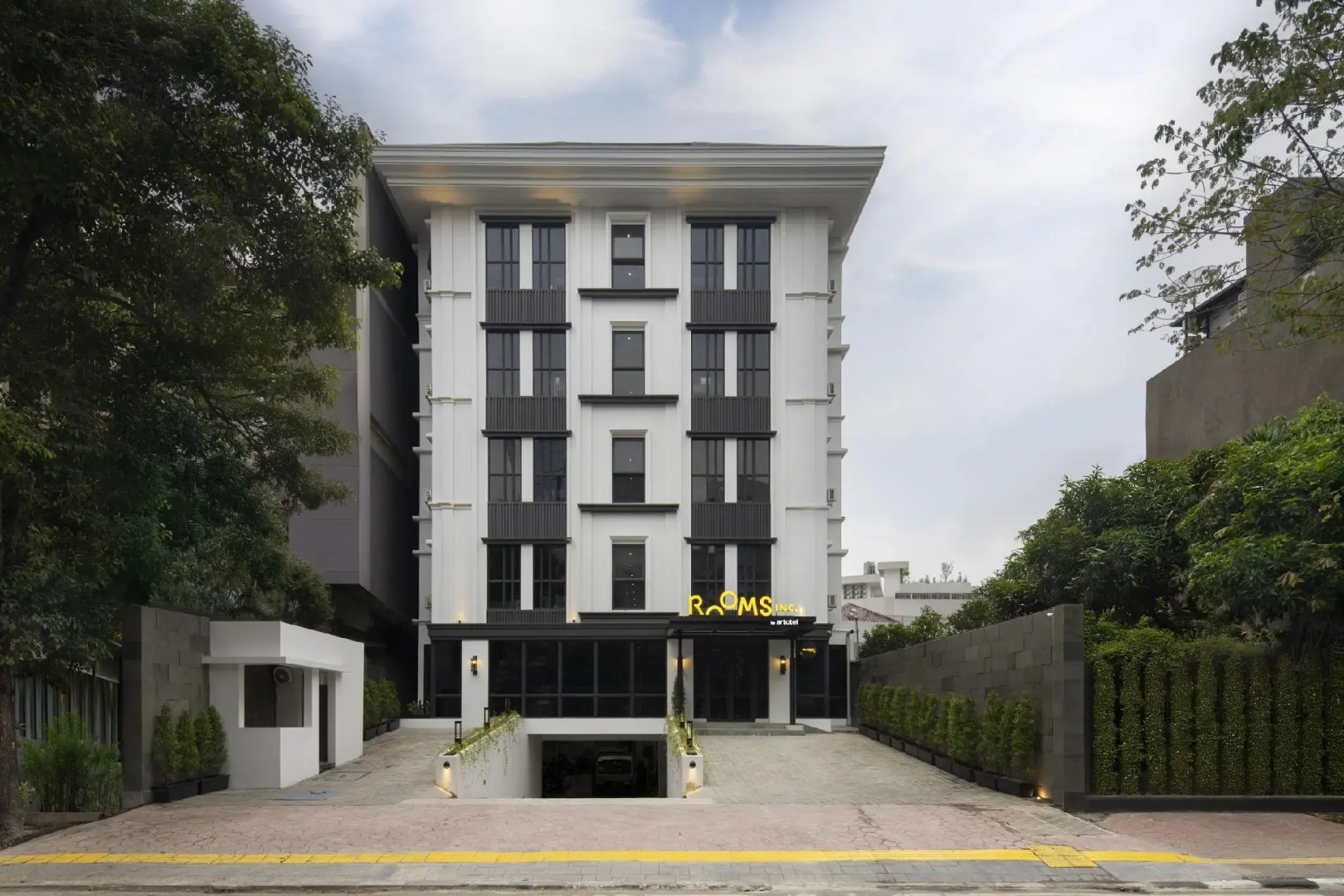 Foto - ROOMS INC Sudirman Jakarta