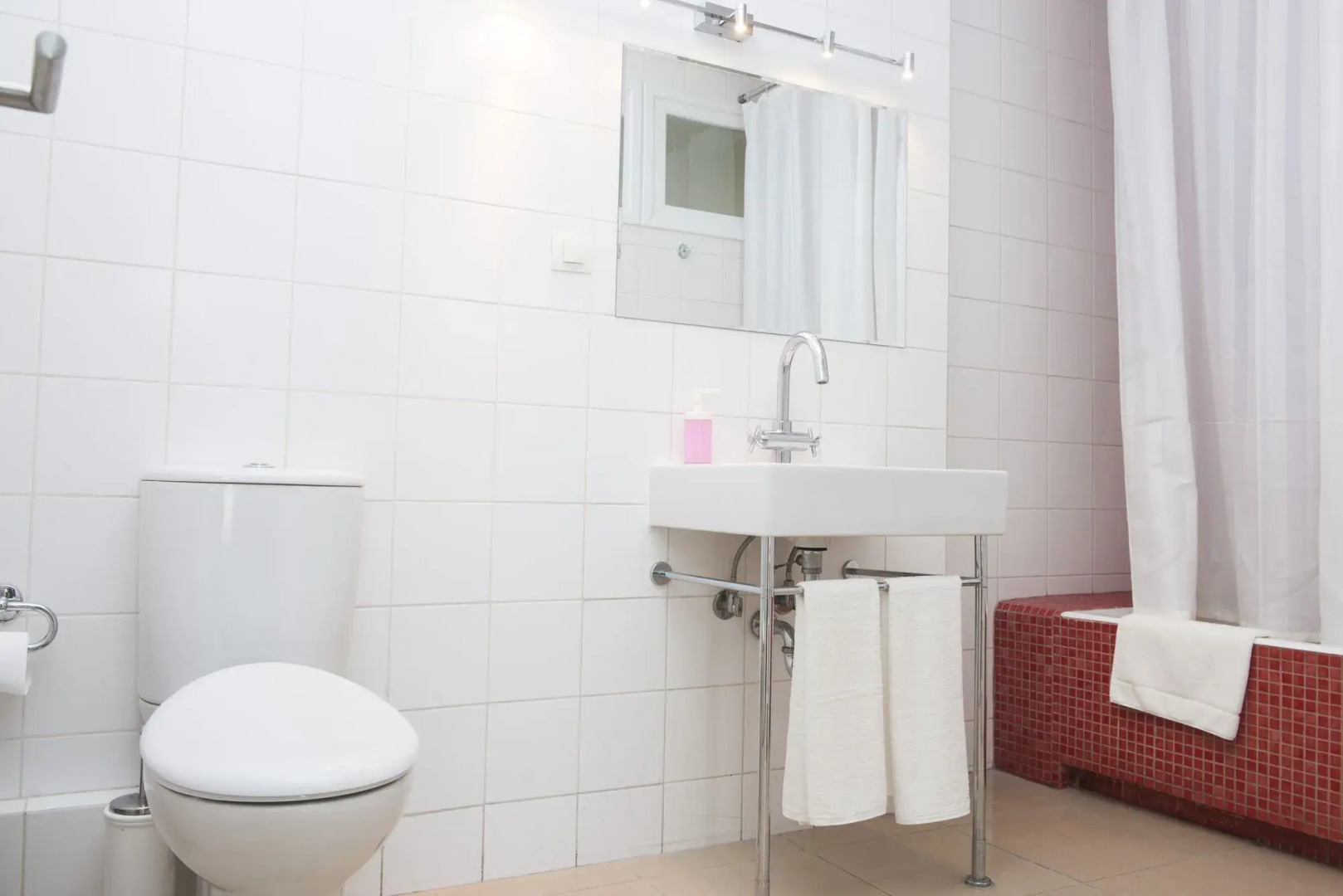 Foto - Athens Studios