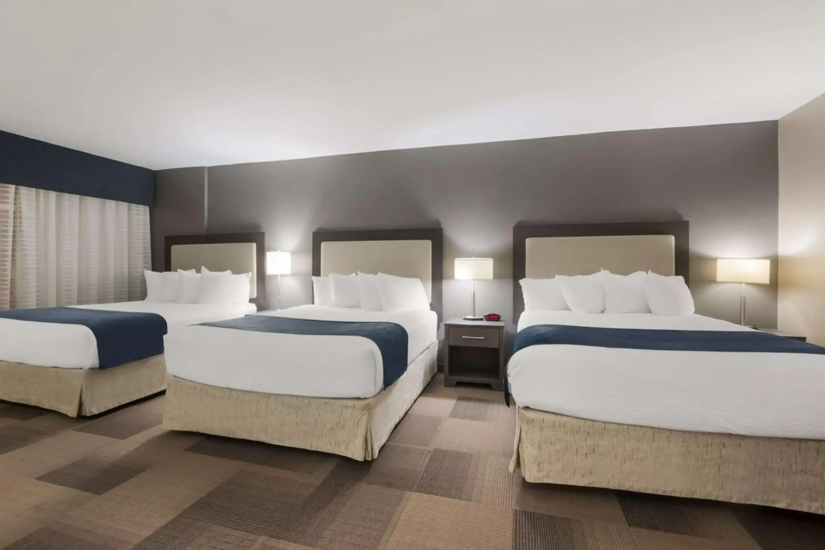 Photo - Best Western St Catharines Hotel & Conference Centre