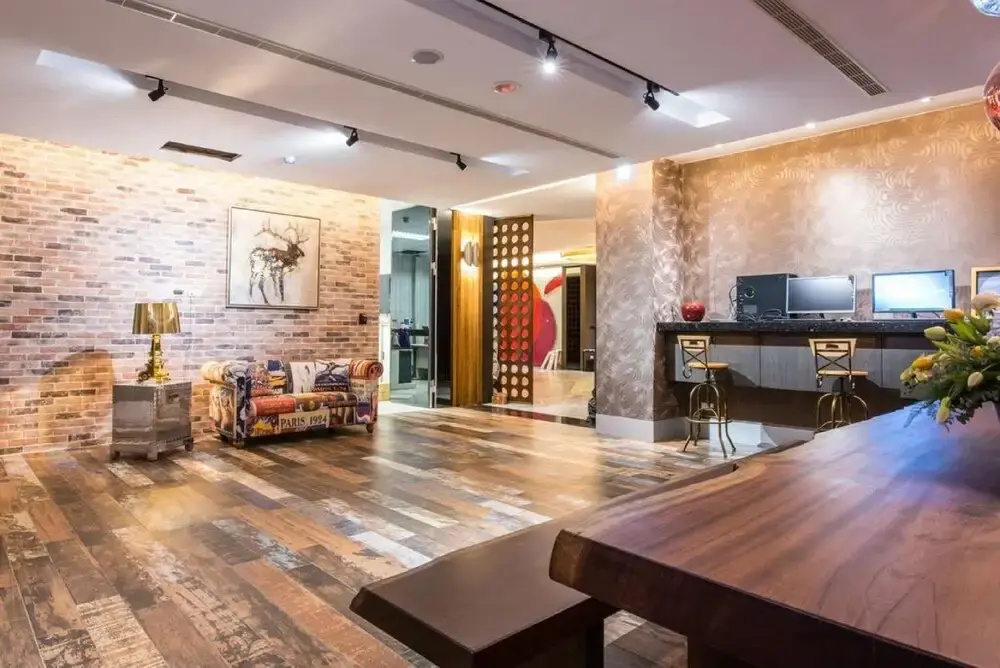 Photo - Lucky Apple Hotel