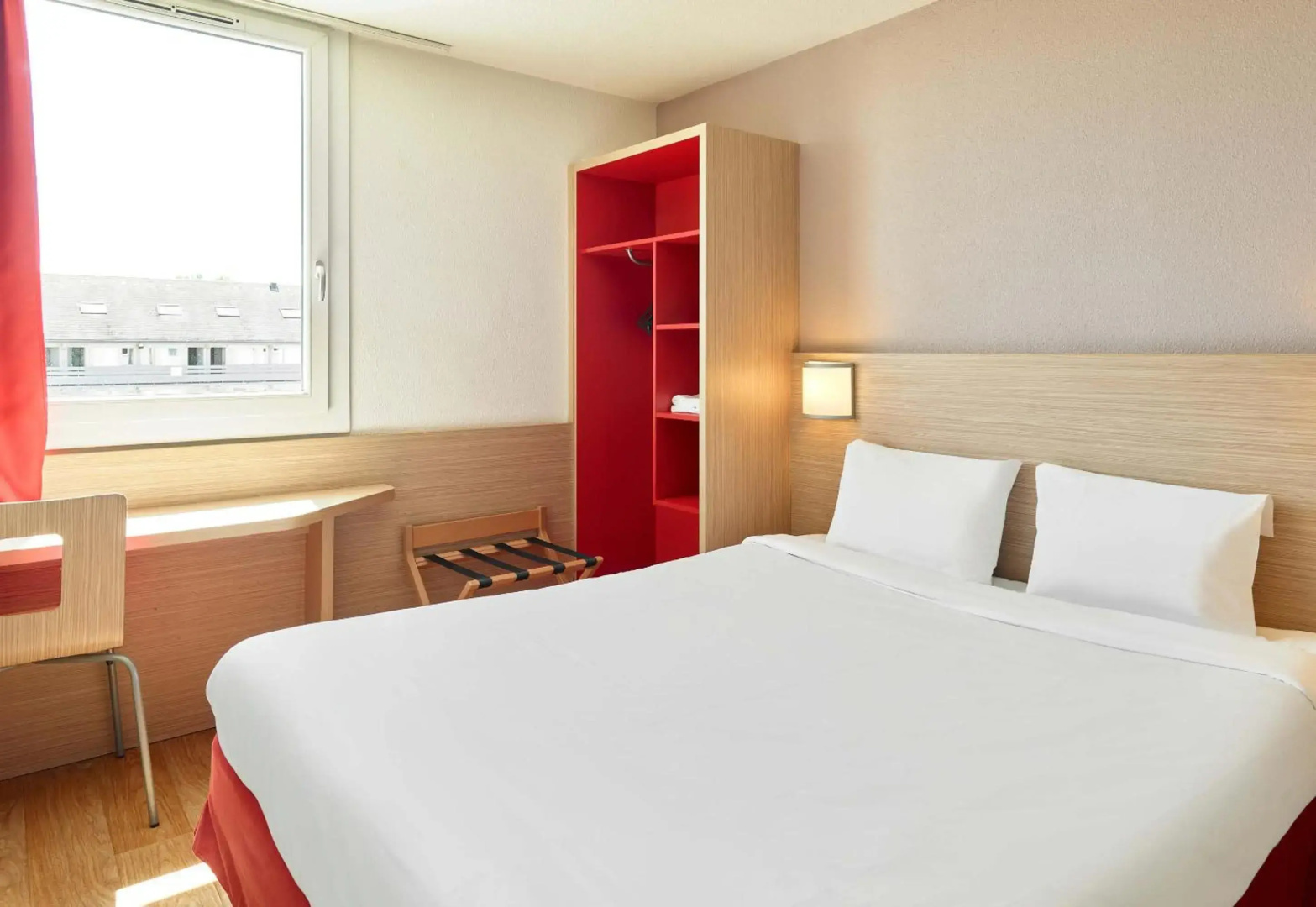 Photo - The Ritz-Carlton Hotel de la Paix, Geneva