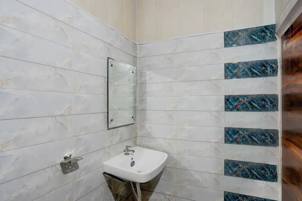 Photo - Hotel Downtown by Quadis - Sector 15 Noida