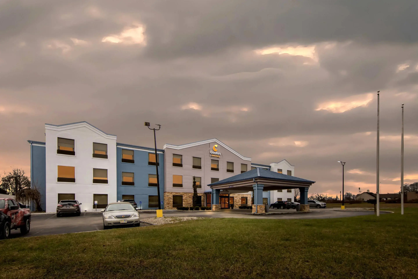 Photo - Comfort Suites London South
