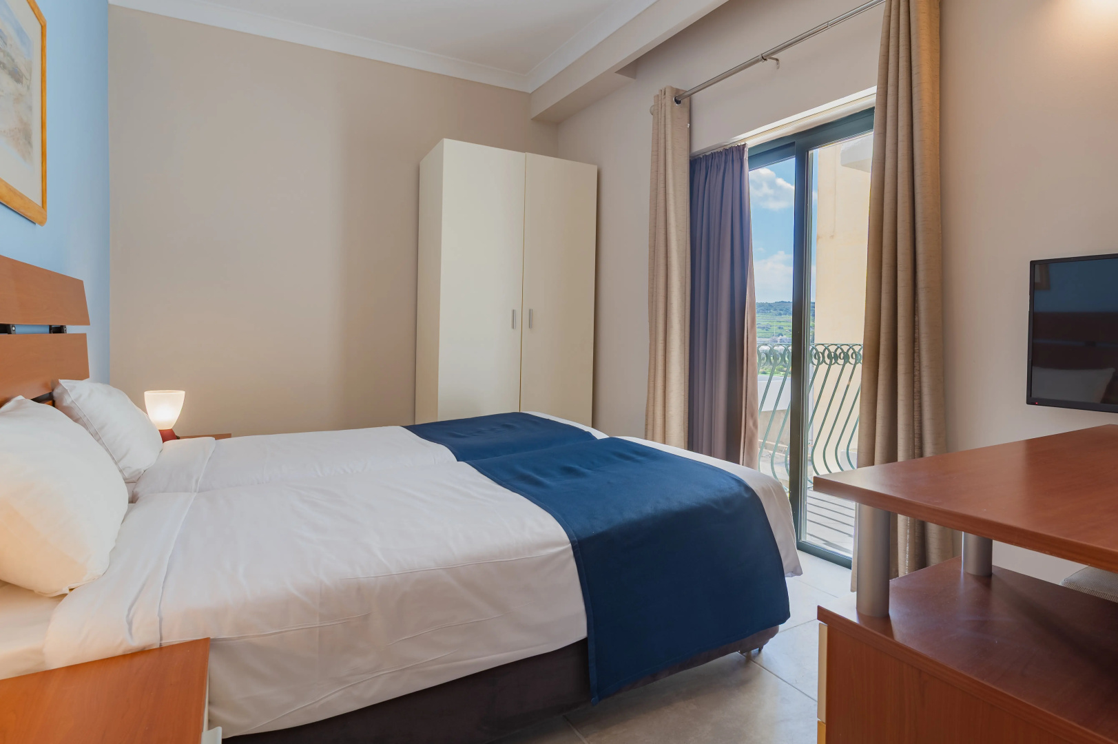 Photo - Xemxija Bay Hotel