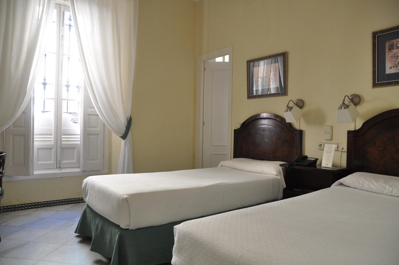 Foto - Hotel Abril