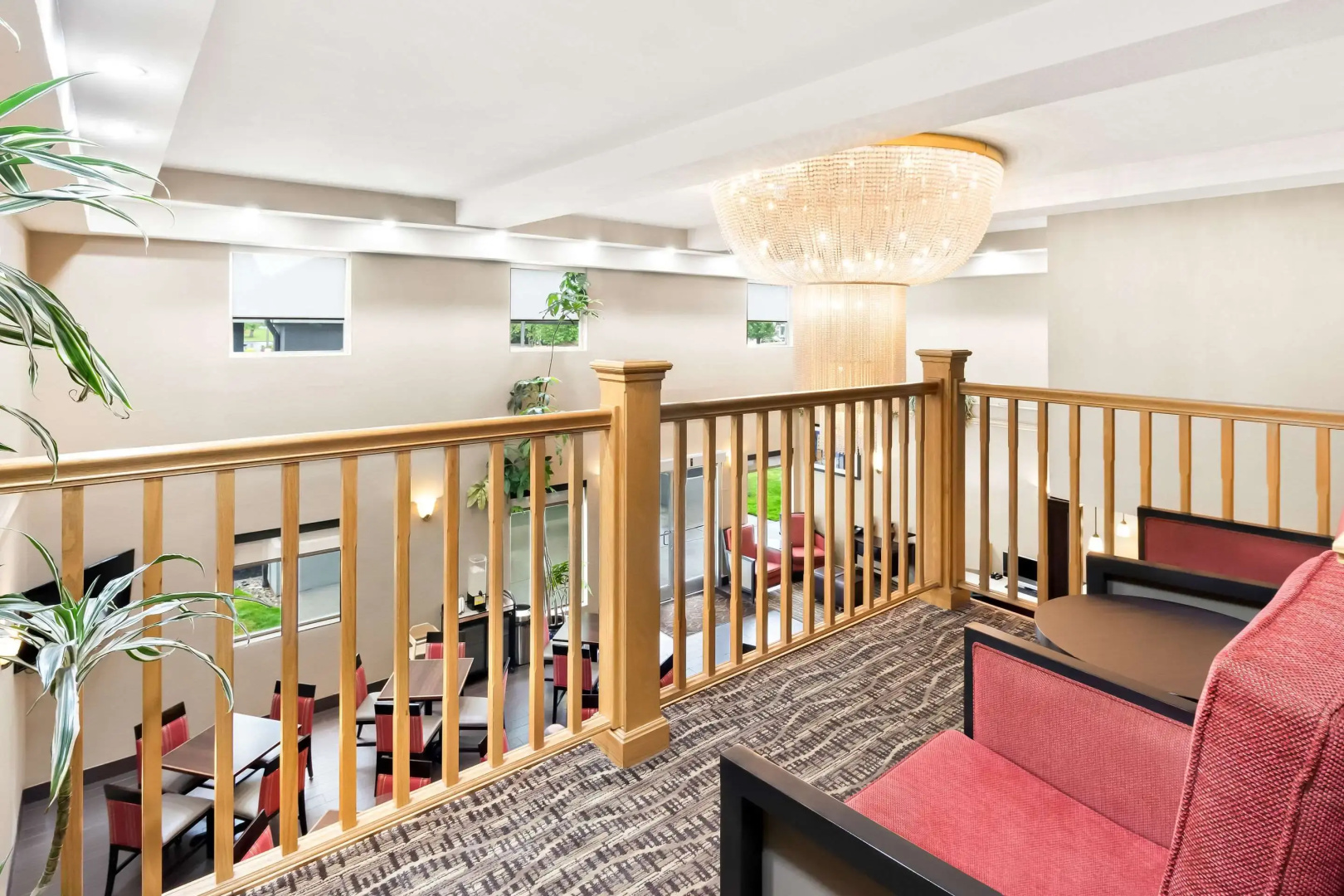 Photo - Comfort Suites Portland Airport