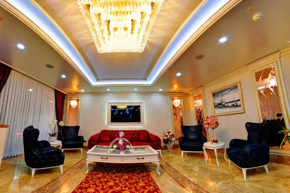 Photo - Novelty Hotel