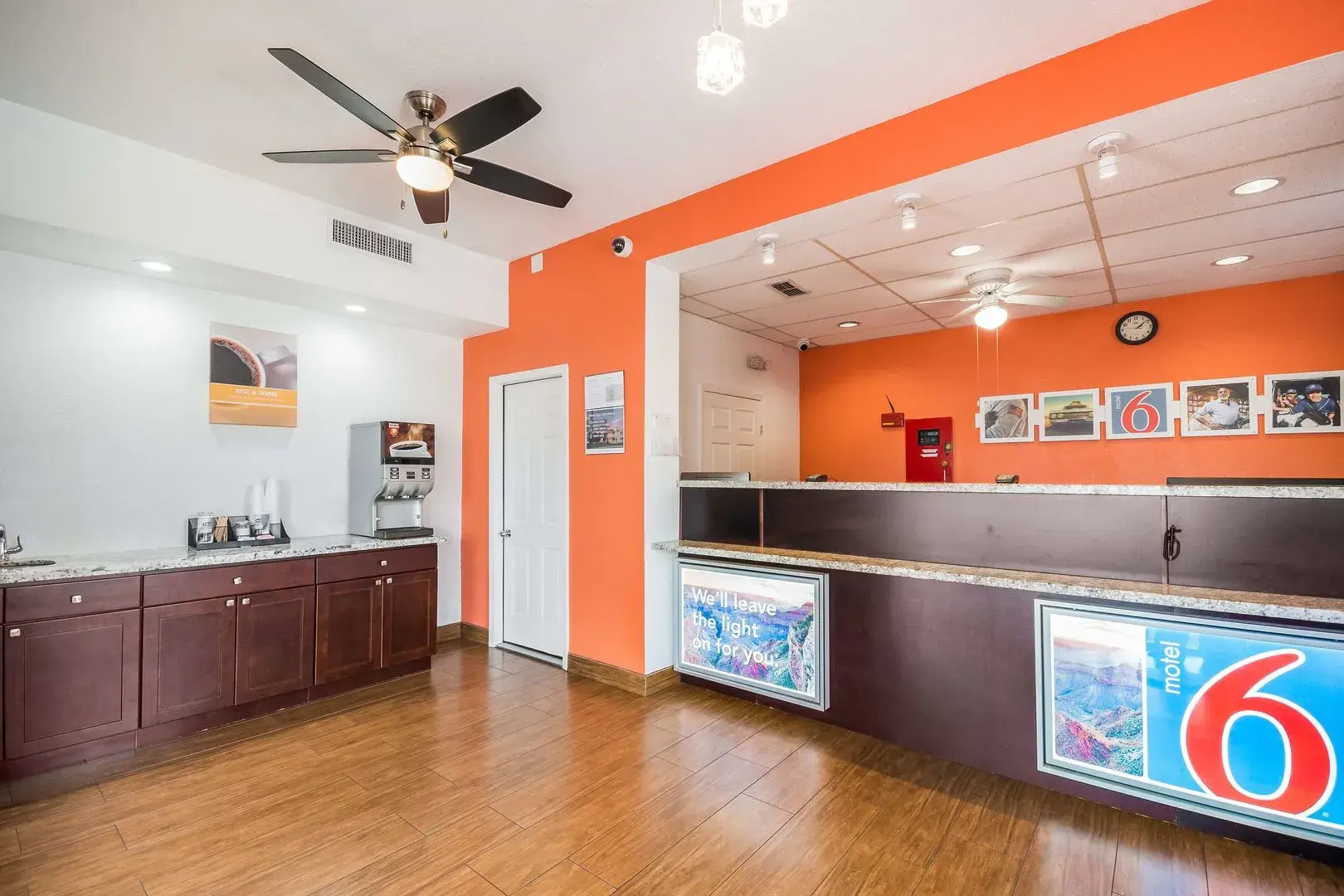 Photo - Motel 6 Houston, TX - Brookhollow