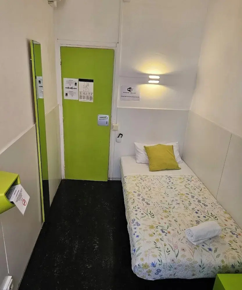 Foto - Central and Basic Universitat for YOUNG HOSTEL