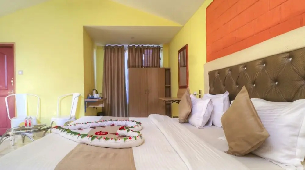 Plumeria Resort