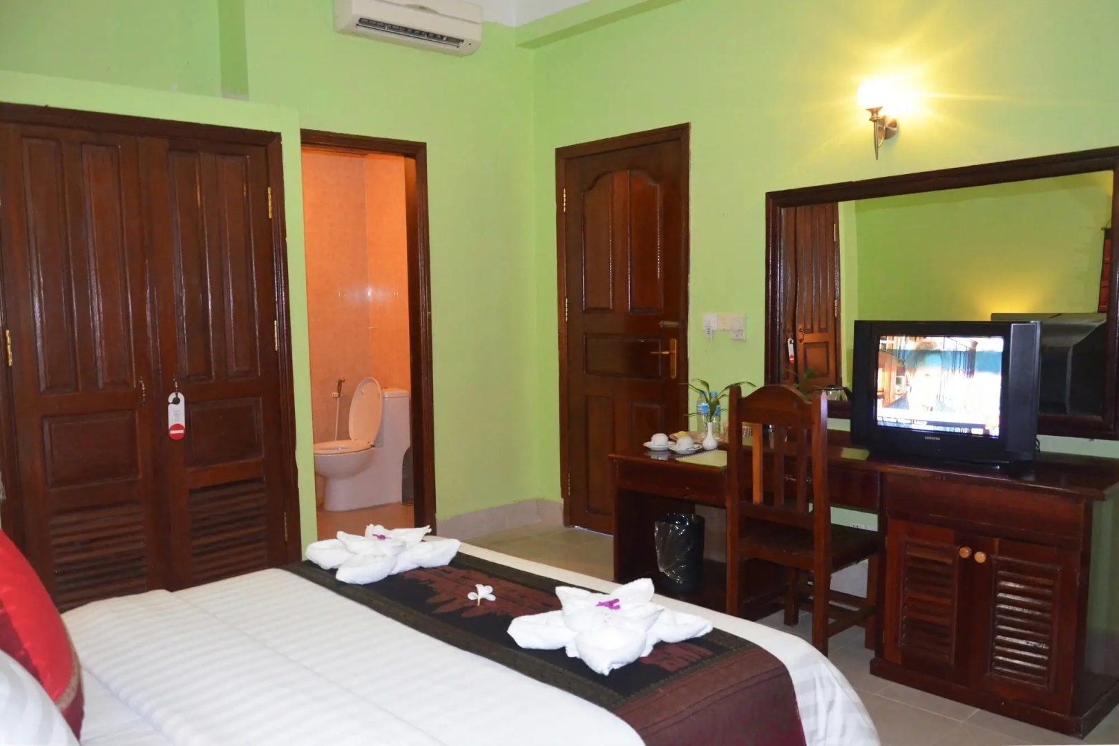 Foto - Parklane Hotel
