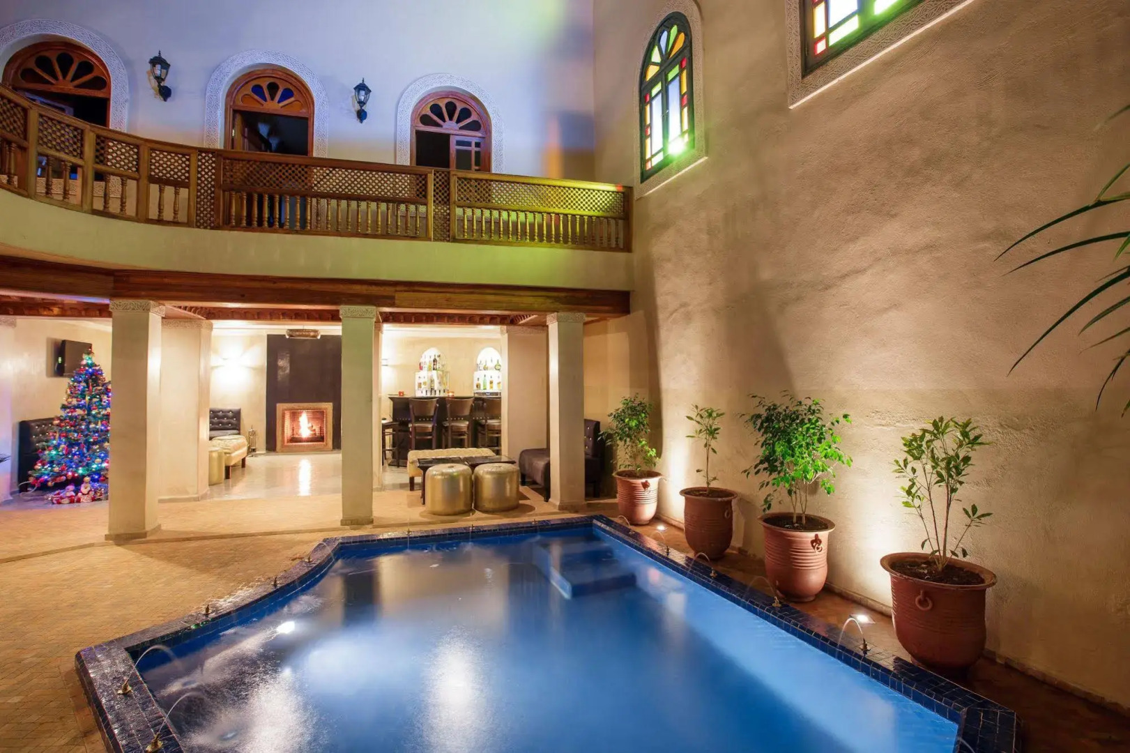 Photo - Riad Andalib