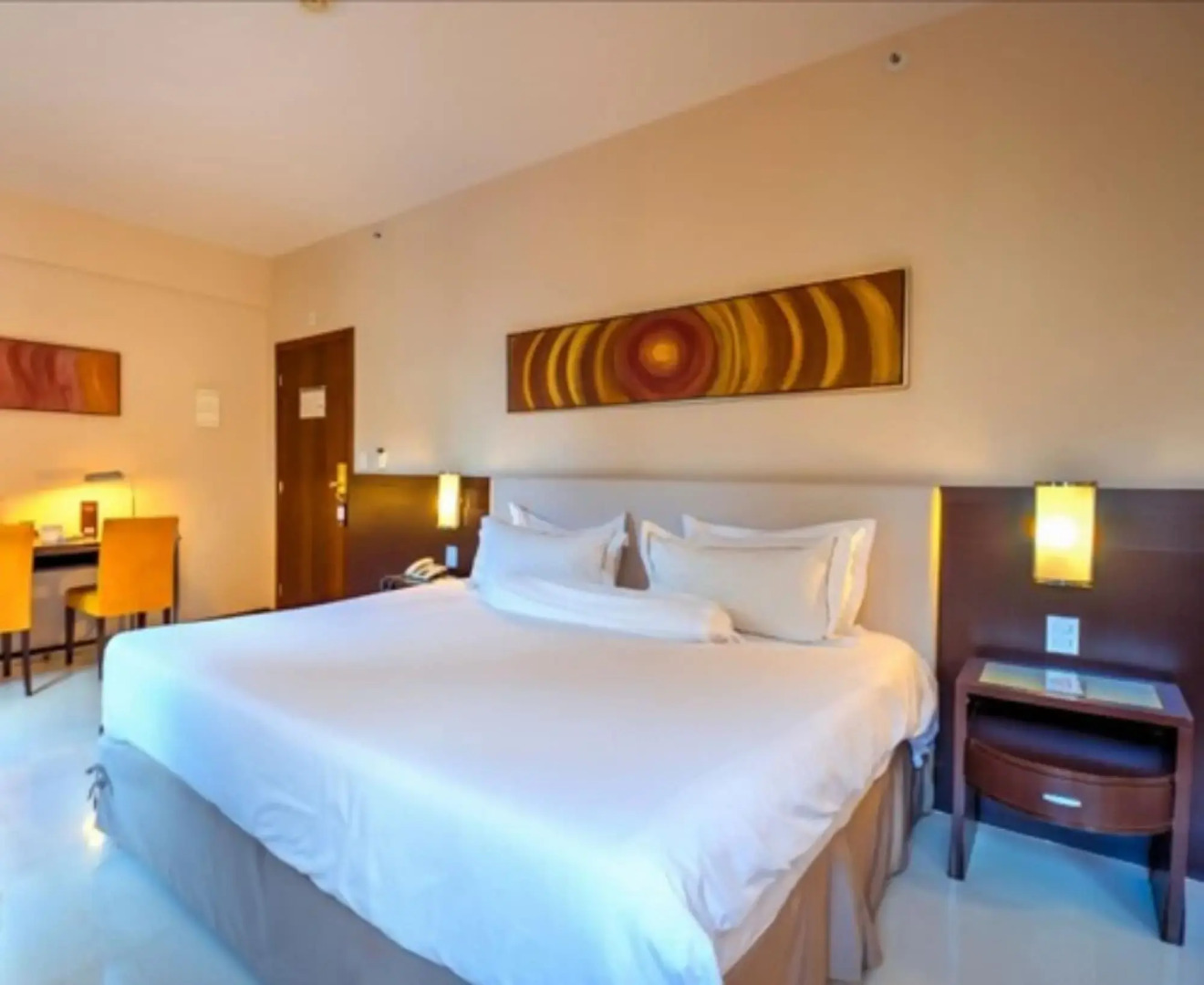 Photo - Royal Collection Savassi