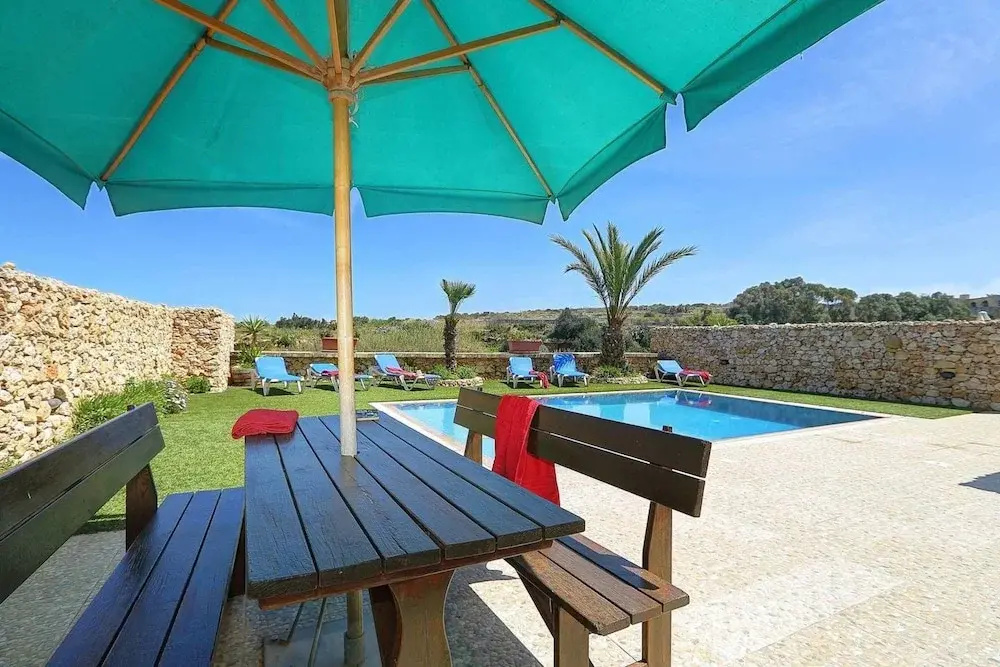 Foto - Villa Savona Sleeps 7 with Private Pool