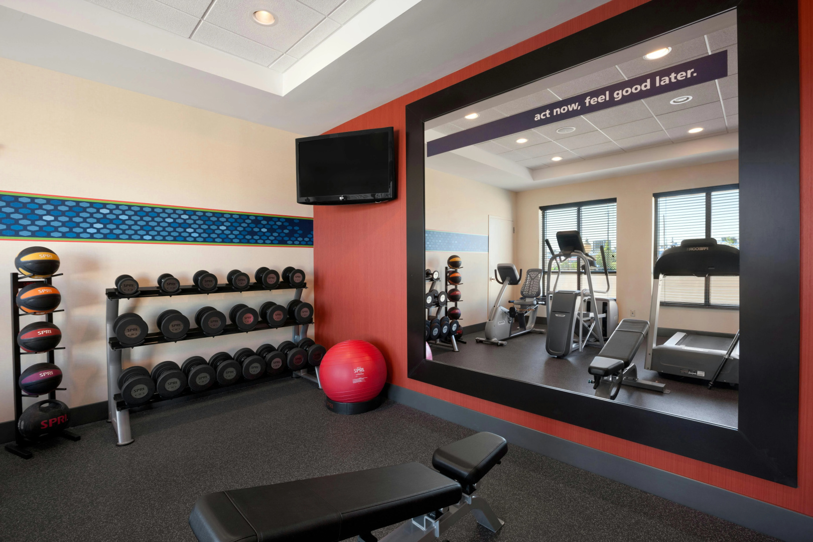 Photo - Hampton Inn by Hilton Boston/Cambridge