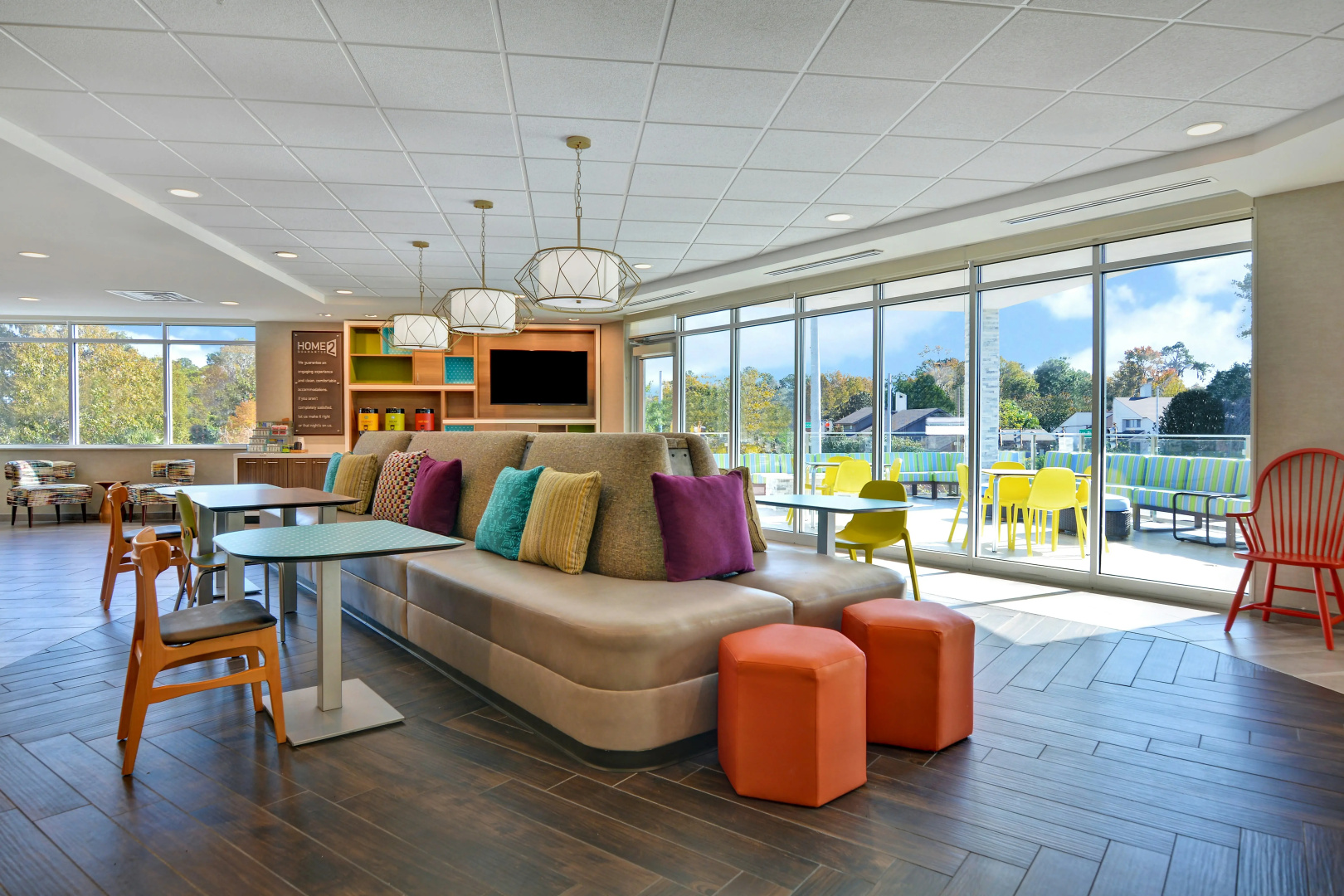 Foto - Home2 Suites by Hilton Savannah Midtown, GA