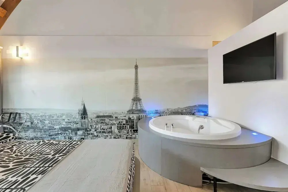 Photo - Suite A Tema