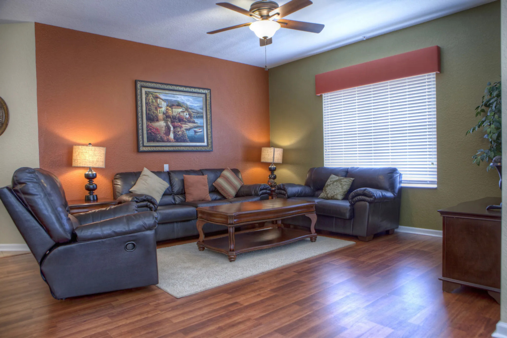 Photo - Vista Cay Resort by Millenium at Universal Blvd.