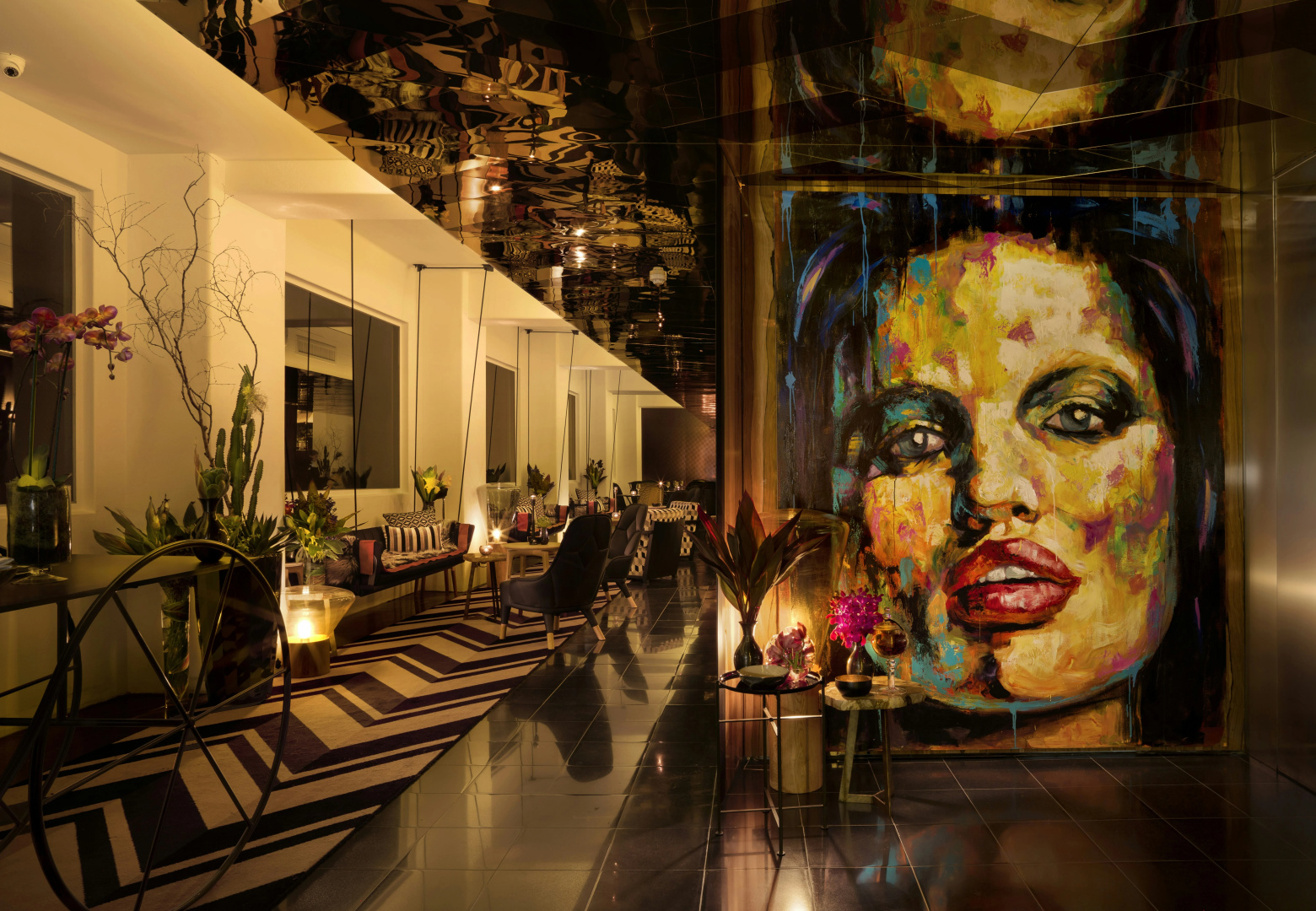Photo - Adelphi Hotel