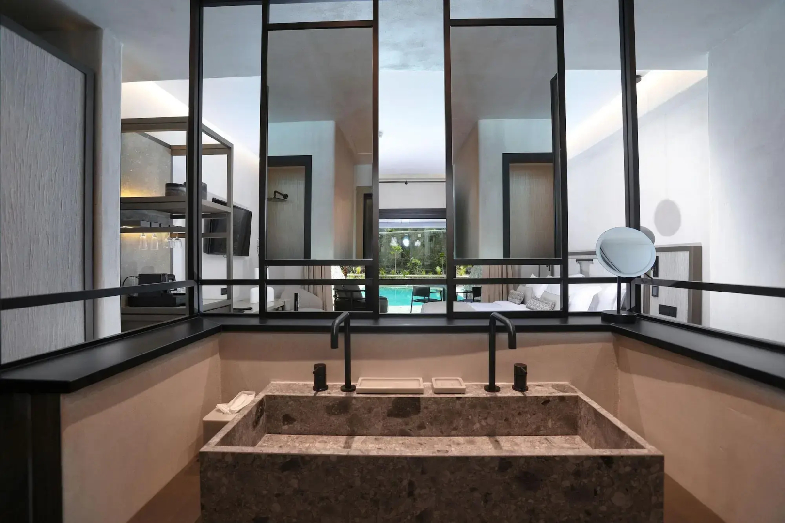 Foto - Aeonic Suites and Spa