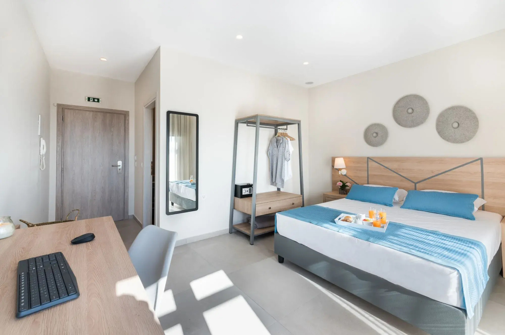 Photo - Santorini Main Square