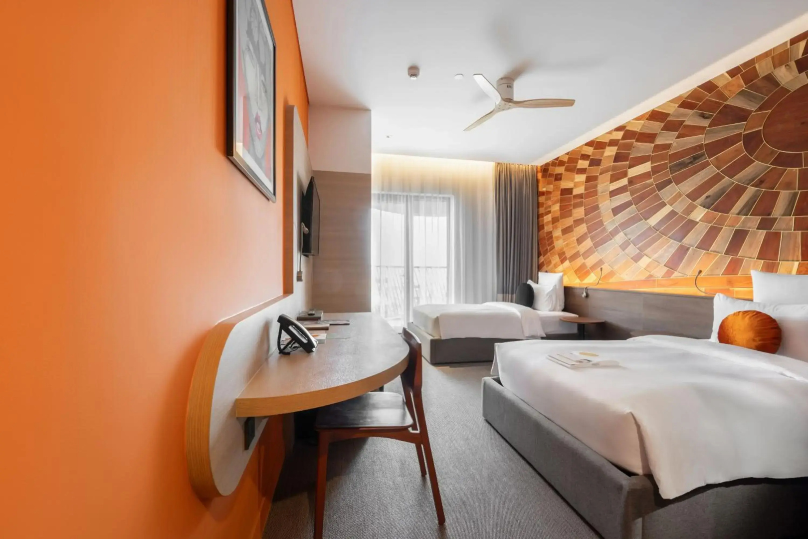 Photo - SUN & MOON, Riverside Hotel