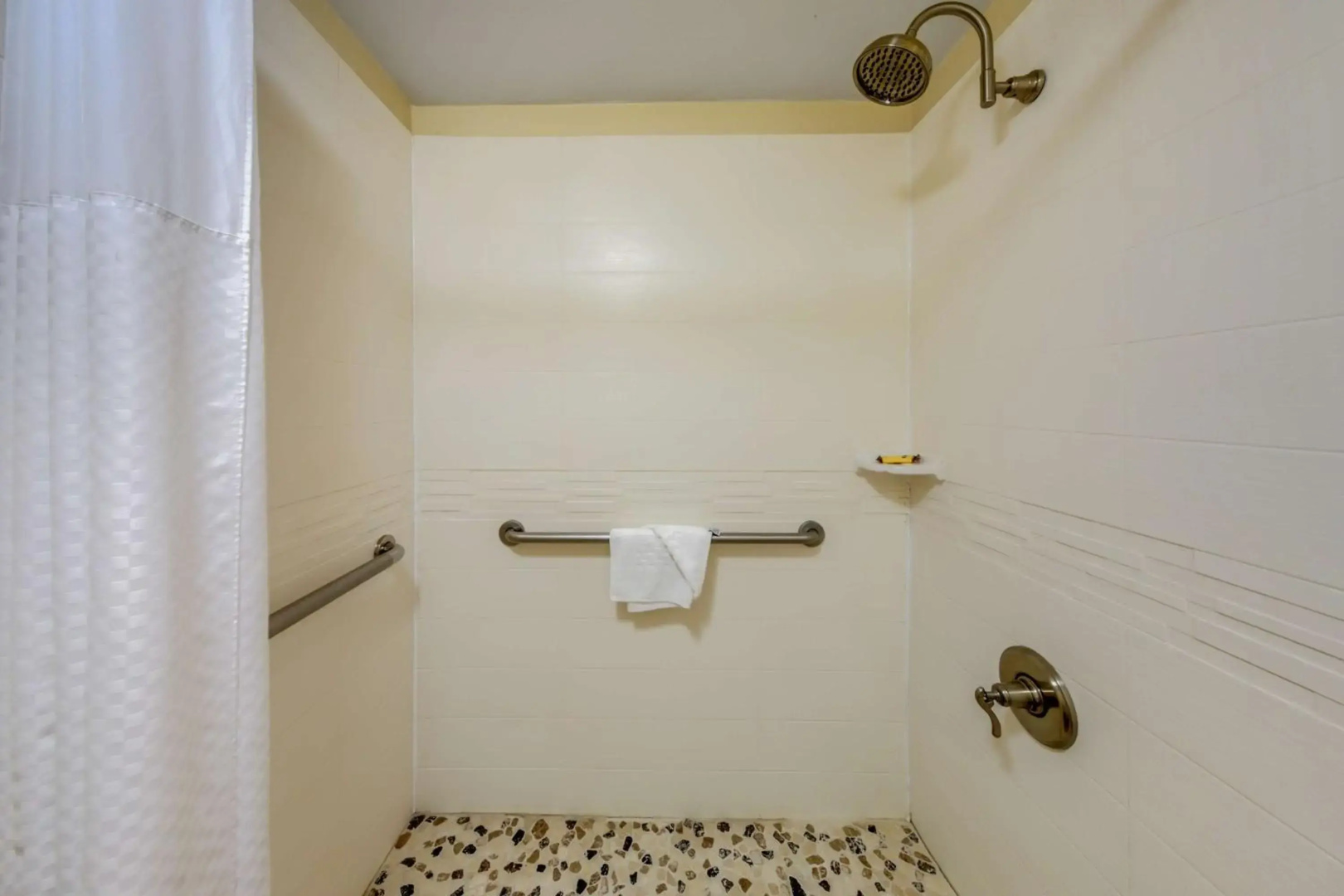 Photo - Best Western Plus South Coast Inn
