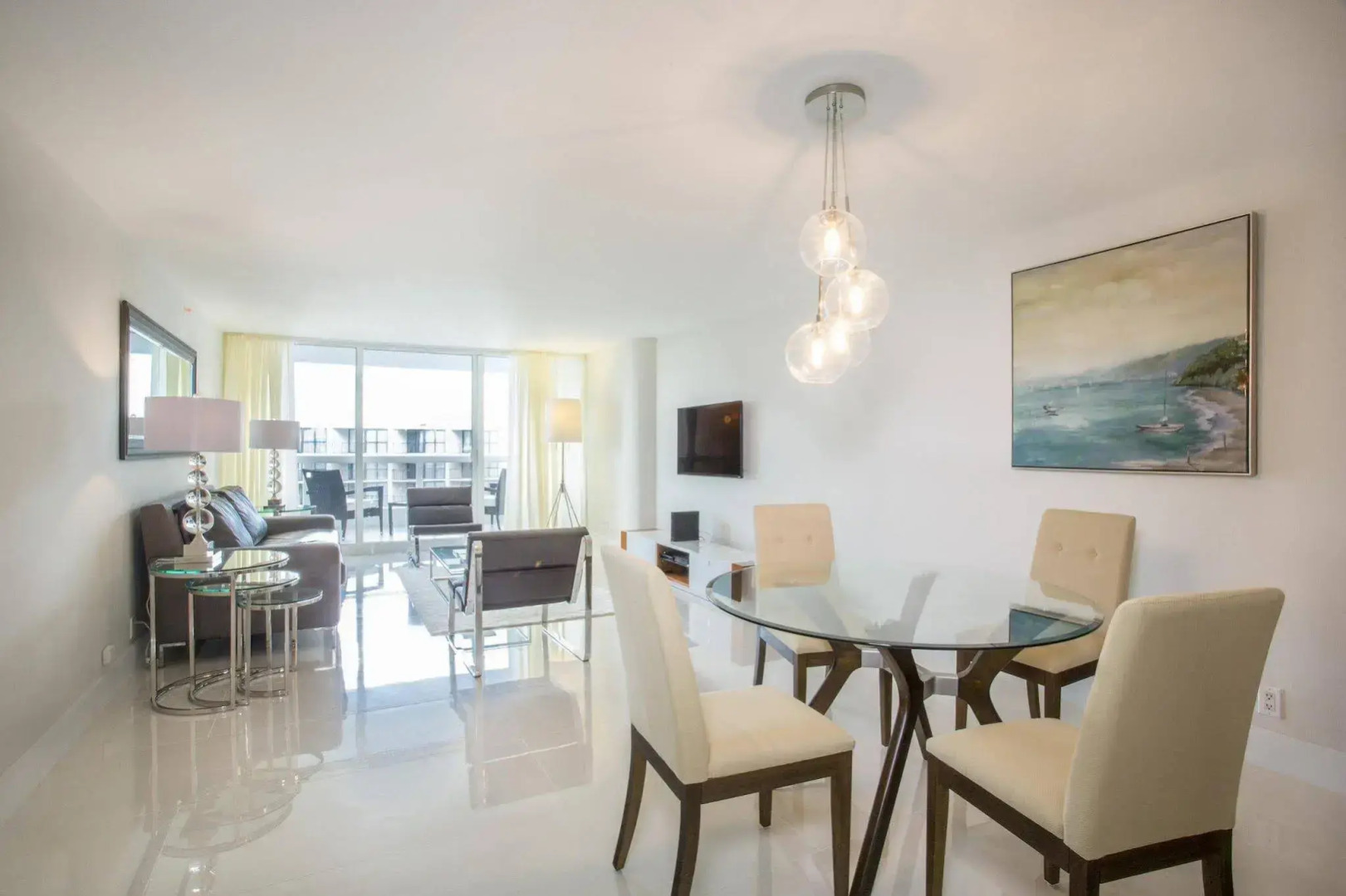 Photo - DoubleTree by Hilton Grand Hotel Biscayne Bay