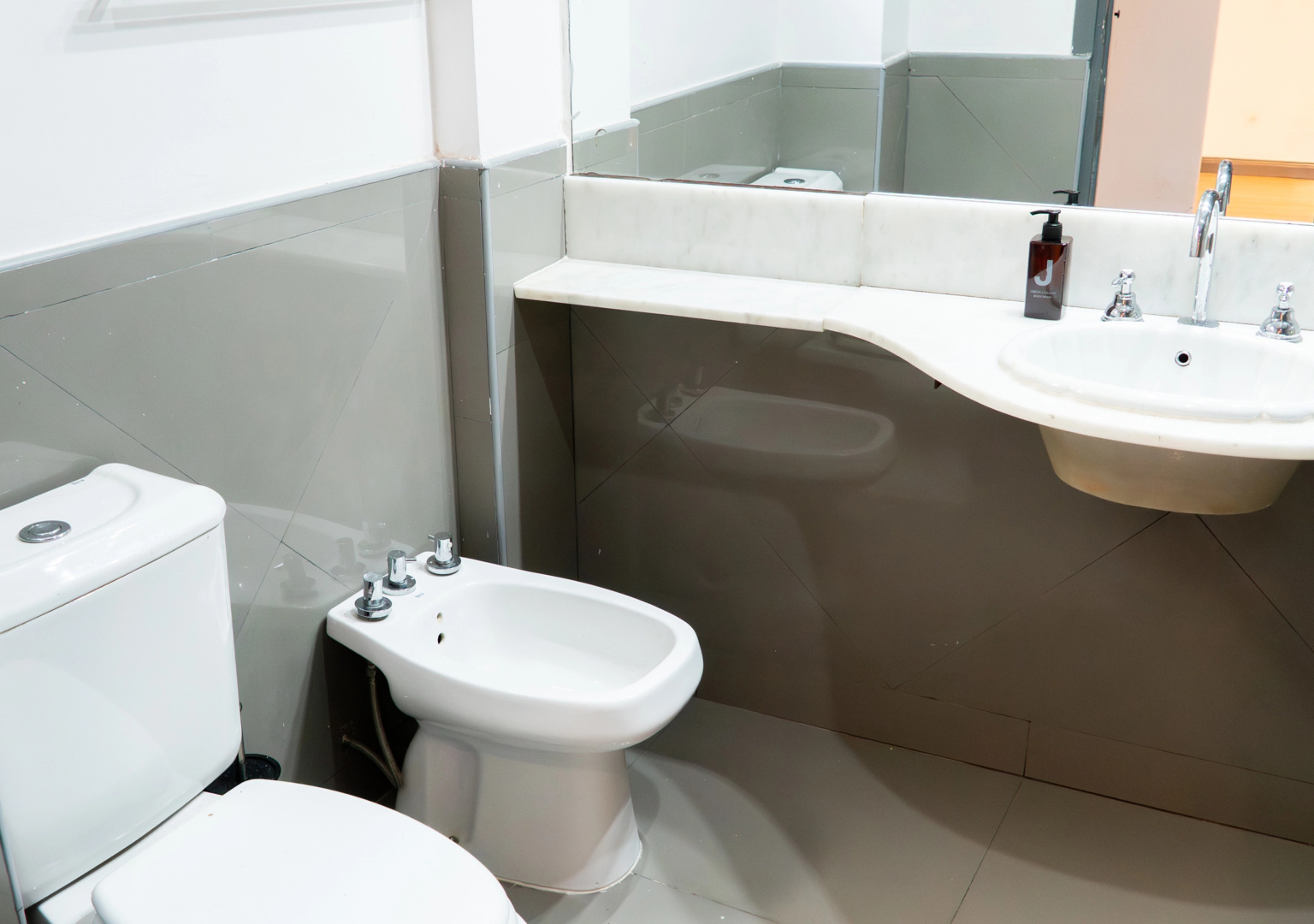 Photo - Moreno 820 by DOT Suites