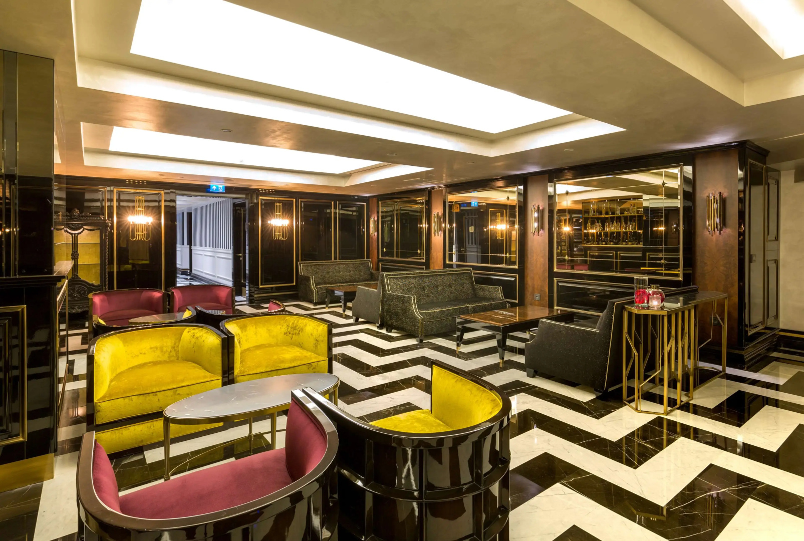 Photo - DoubleTree By Hilton Izmir Airport