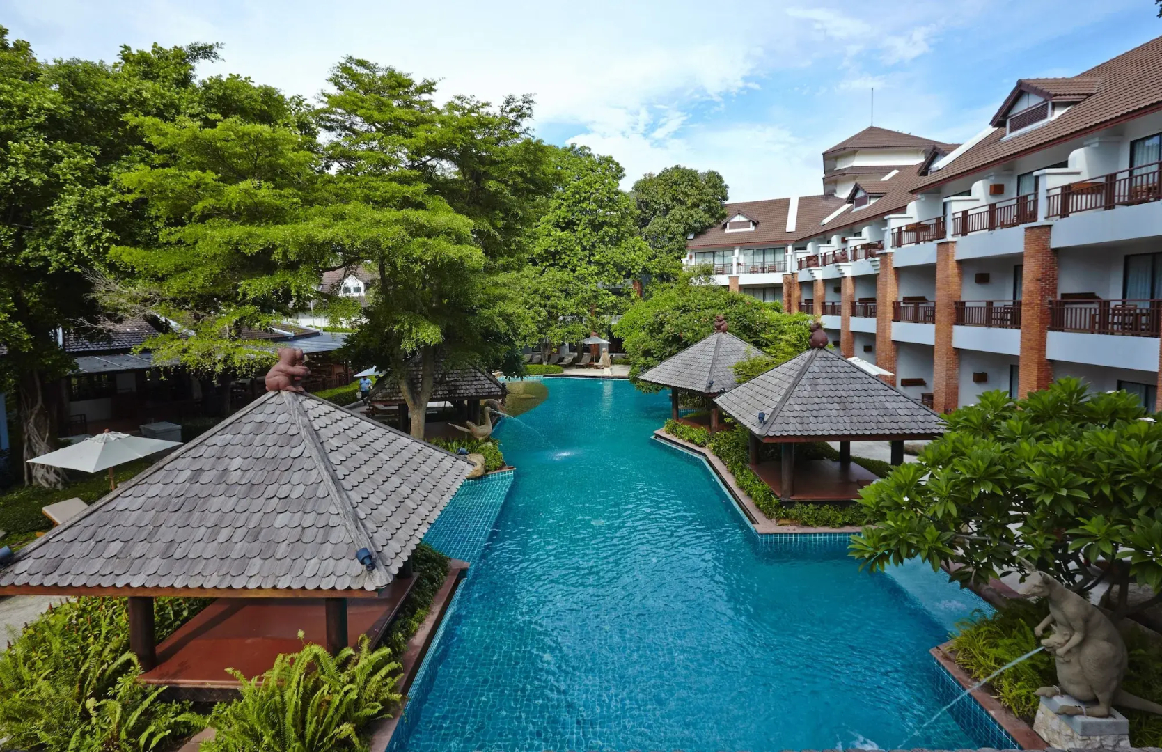 Photo - Woodlands Hotel and Resort Pattaya
