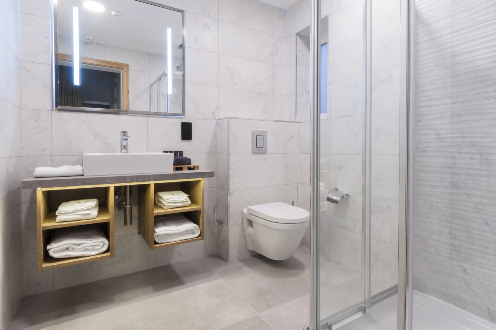 Photo - AX The Saint John