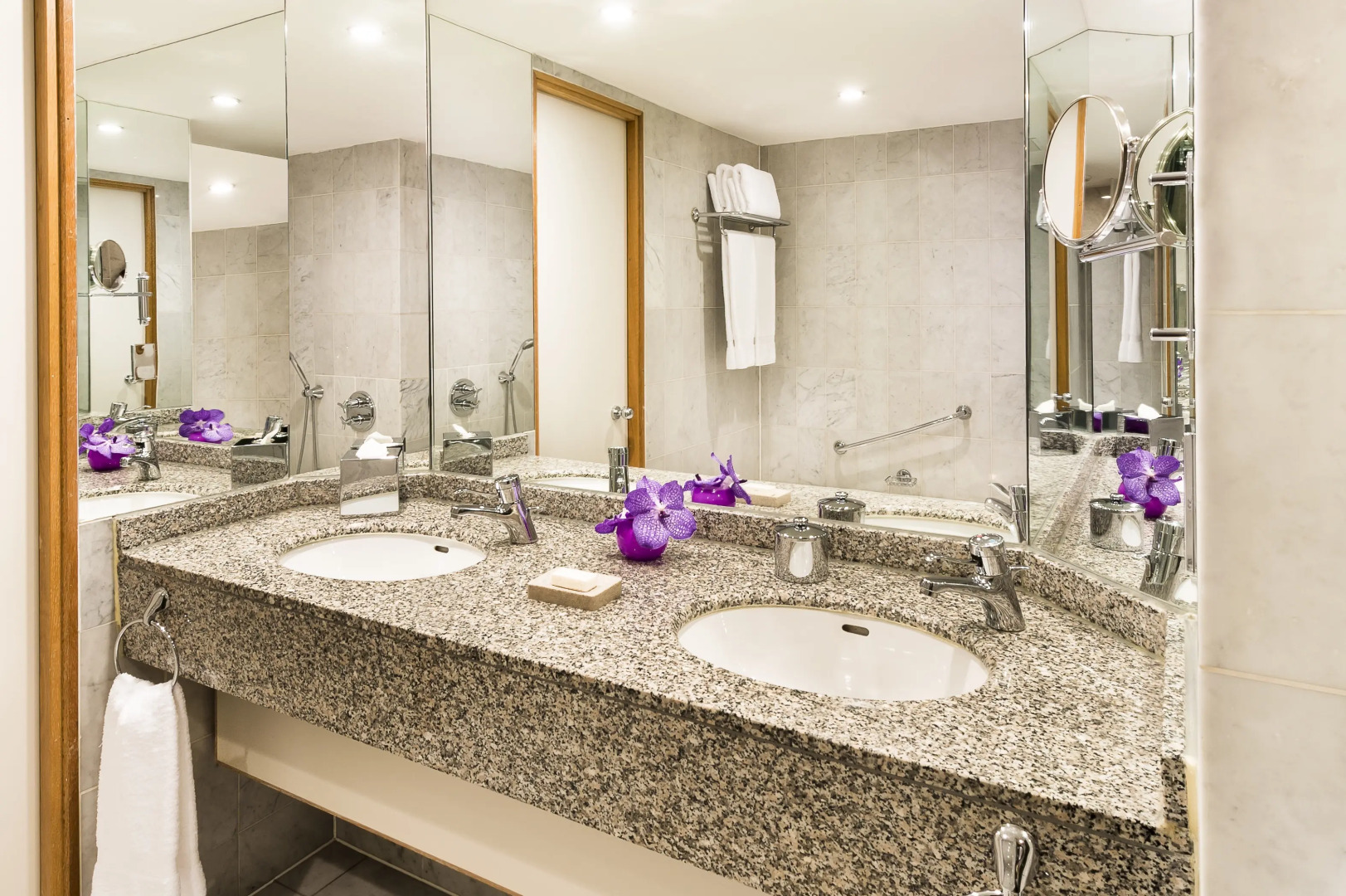 Photo - The Chelsea Harbour Hotel and Spa