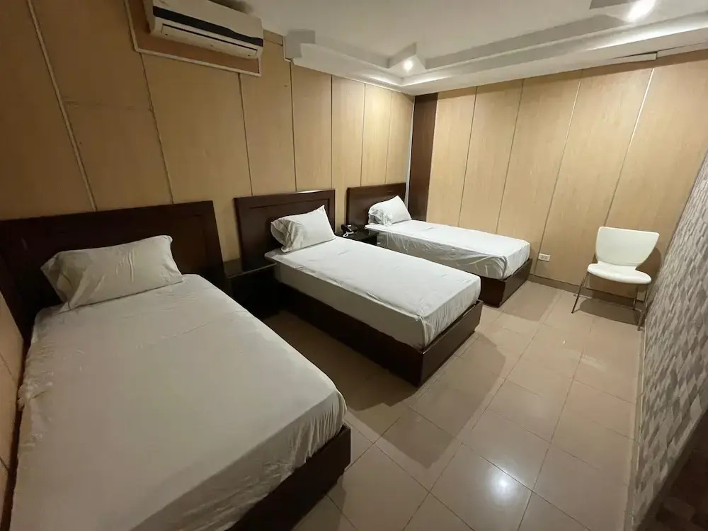 Photo - Hotel San Thomas Inn