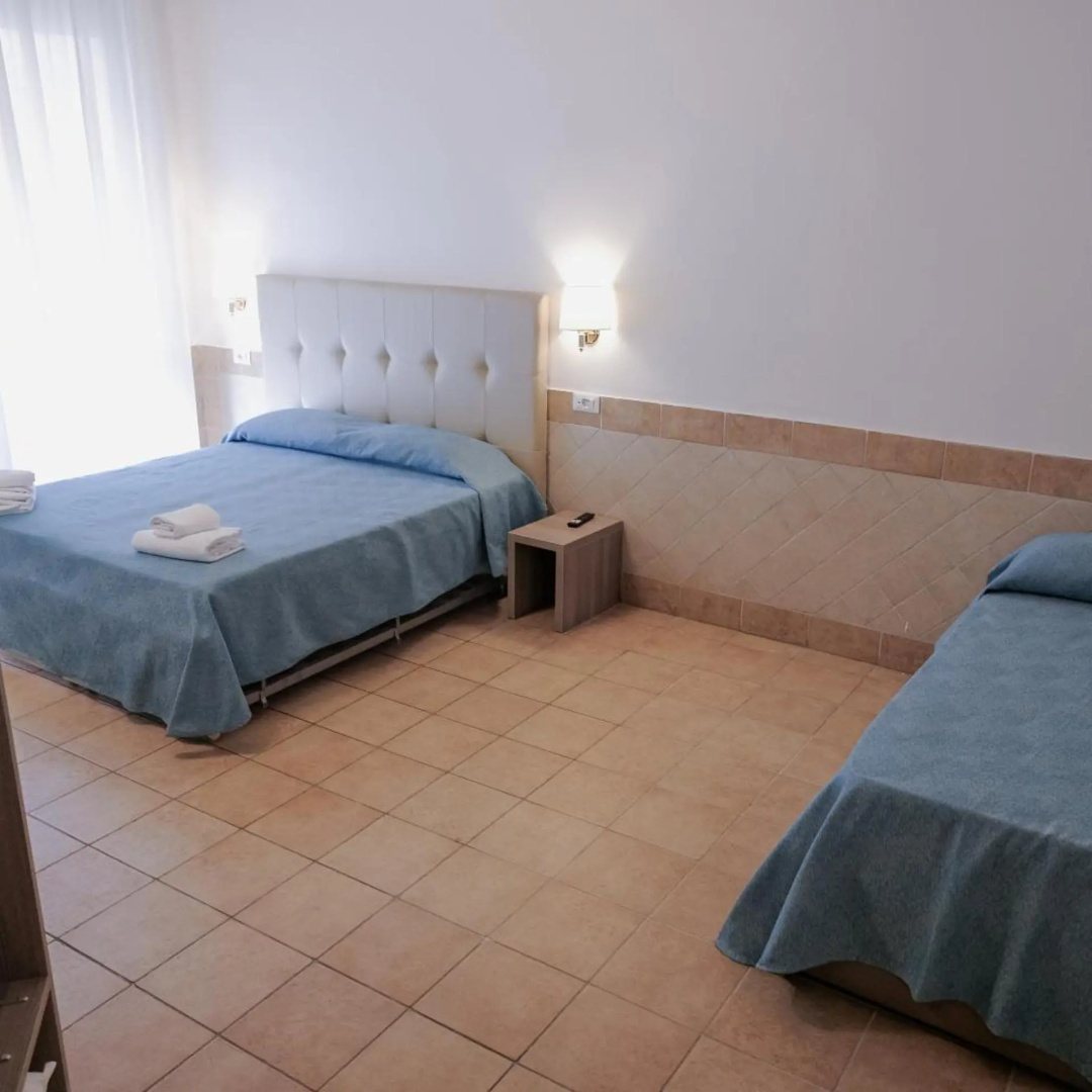 Photo - Hotel Alex Square
