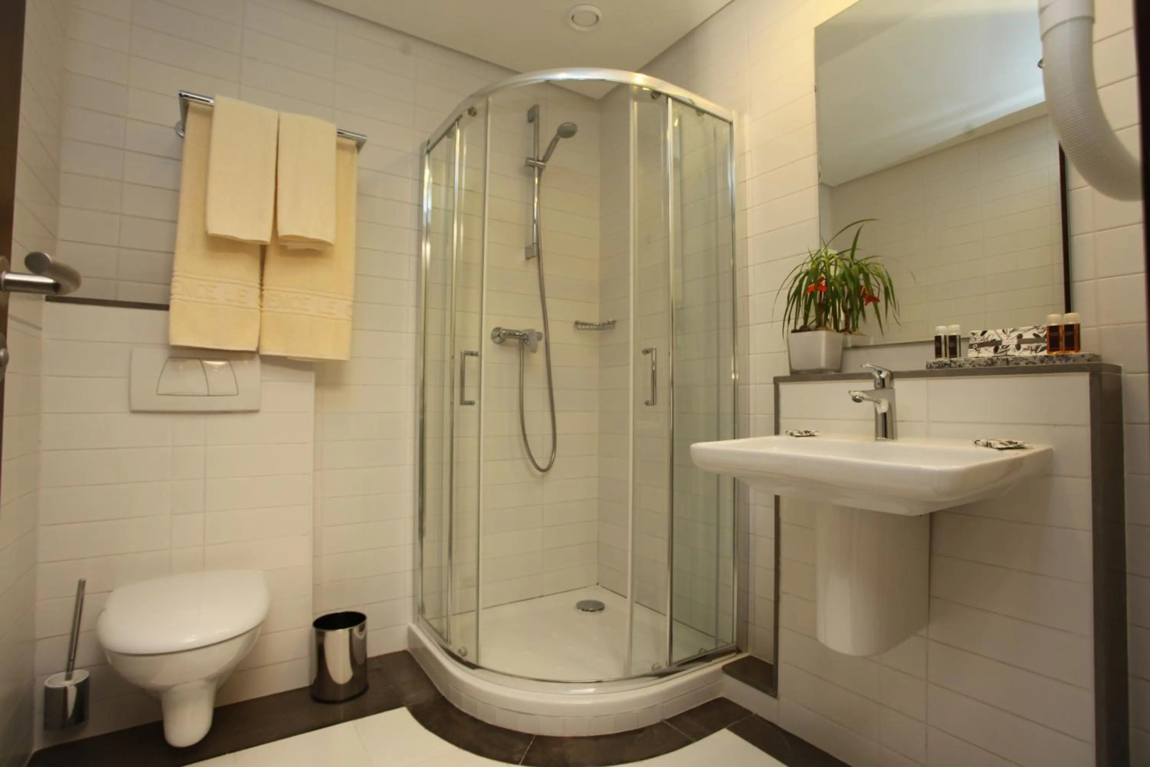 Photo - Corail Suites Hotel