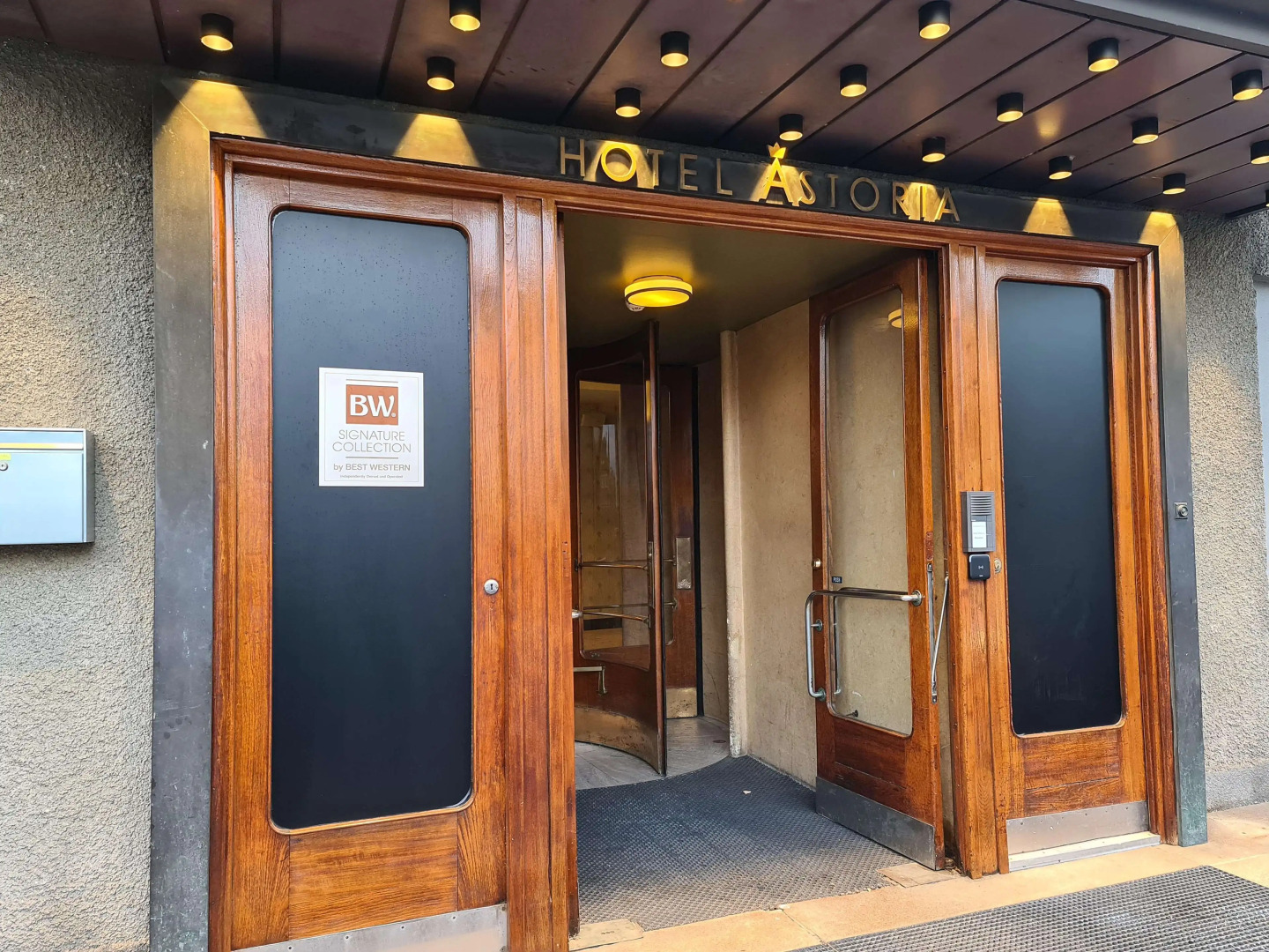 Photo - Hotel Astoria, Best Western Signature Collection