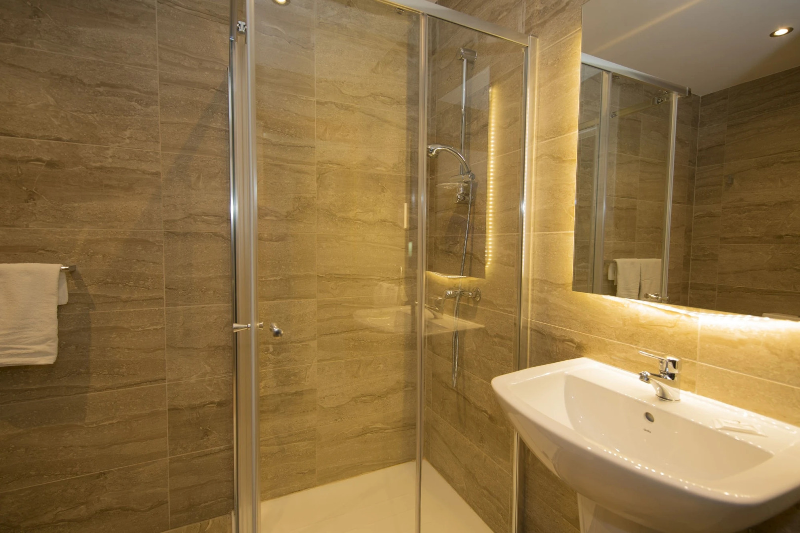 Foto - Relax Inn Hotel