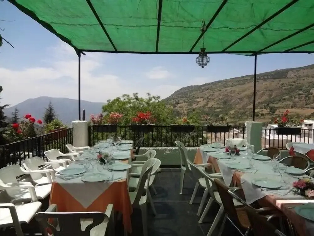 Photo - Hostal Rural Poqueira