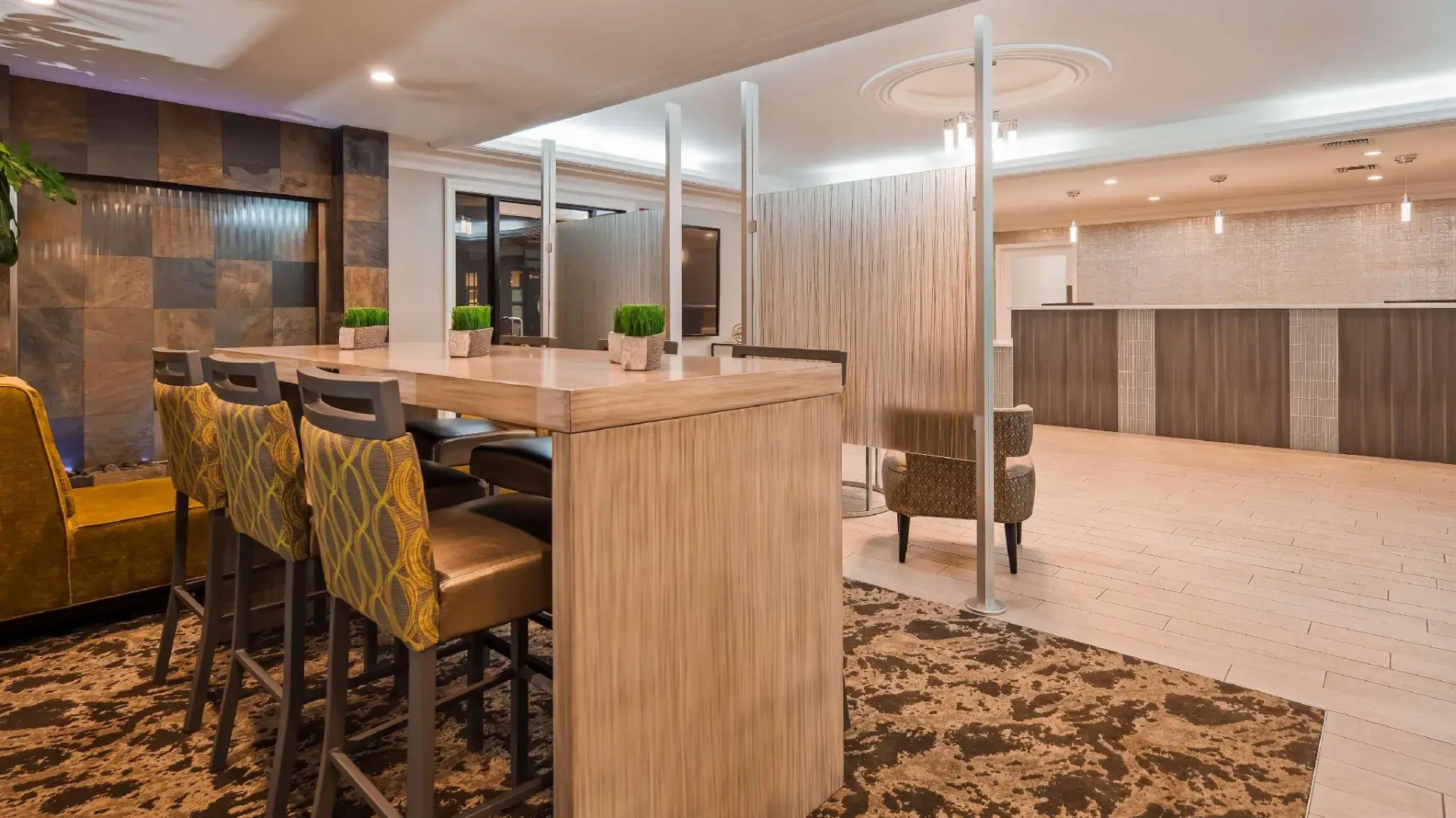 Foto - Best Western Plus Ontario Airport & Convention Center