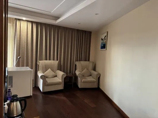 Changbai Mountain Pool West Wanda Yuehua loft Hotel