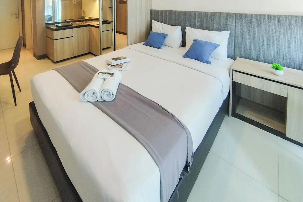 Compact Designed Studio At Anderson Supermall Mansion Apartment
