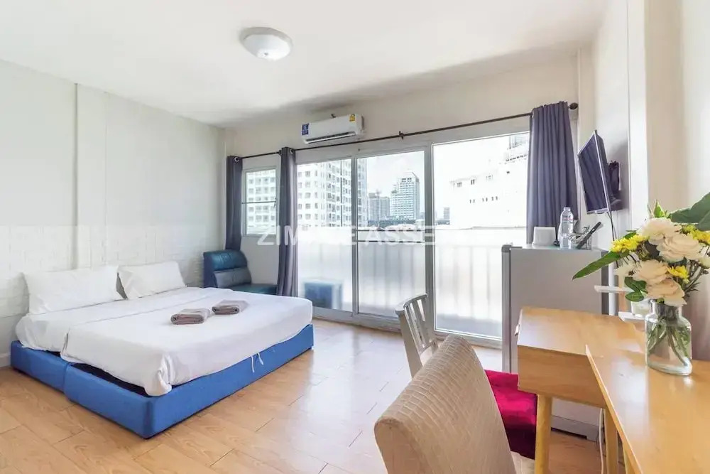 Foto - Tim Place - BTS Phra Khanong