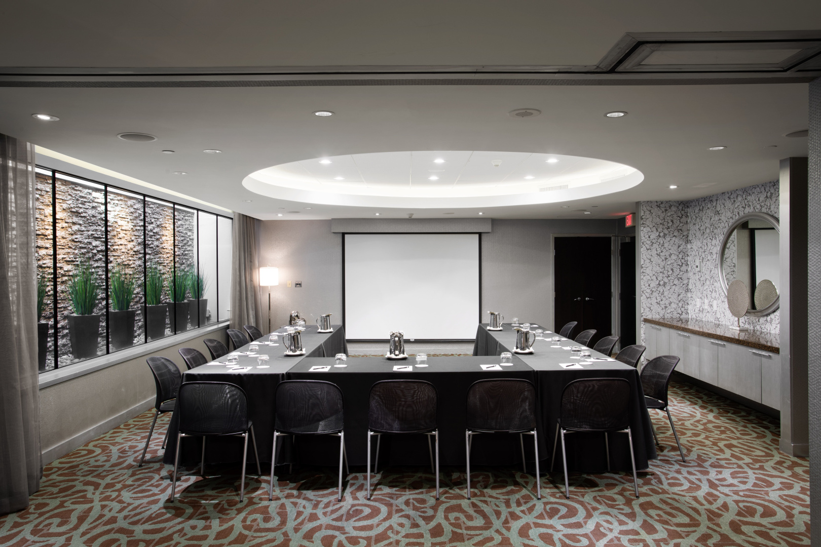 Photo - OPUS Hotel Vancouver