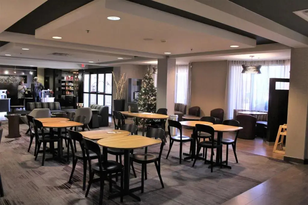 Foto - Courtyard by Marriott Indianapolis South